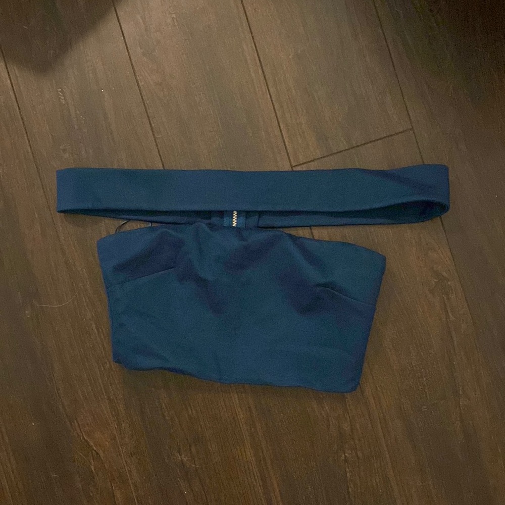 Strapless/OffShoulder Crop Top
